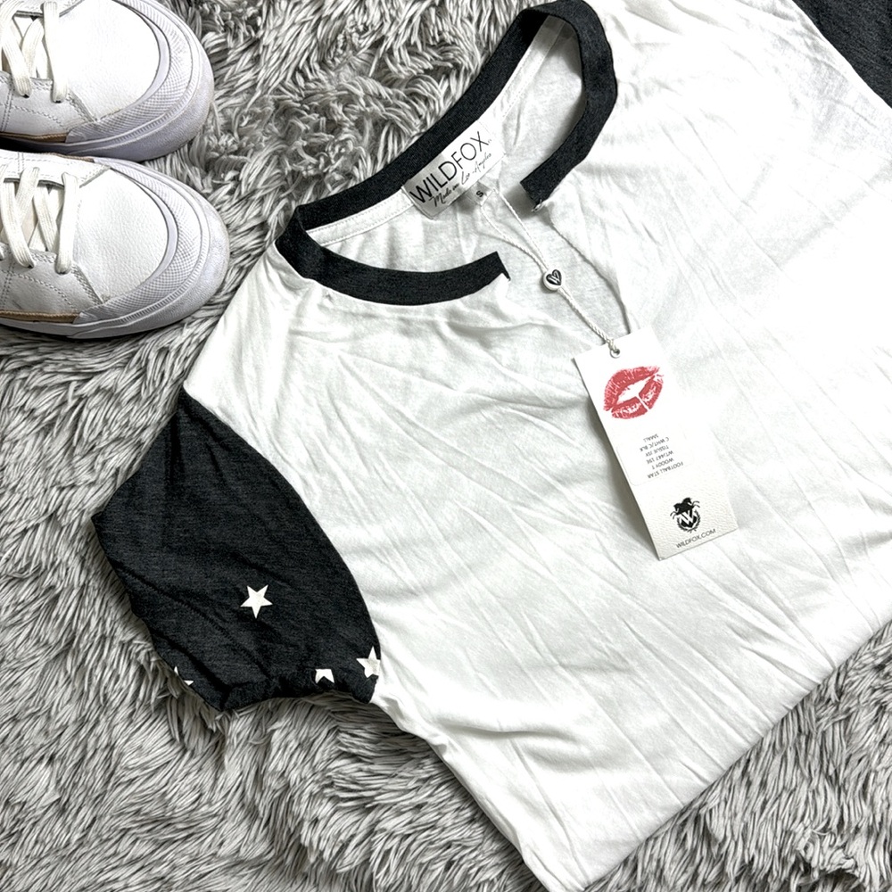 NWT wildfox stars sleeve white vneck tee size s